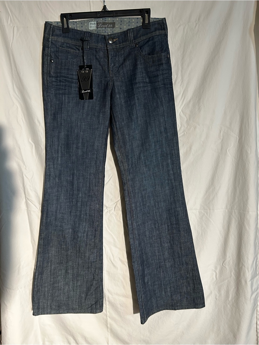 Level 99 Newport Fitted Wide Leg Jeans Size 29 NWT Dark Wash Y2K